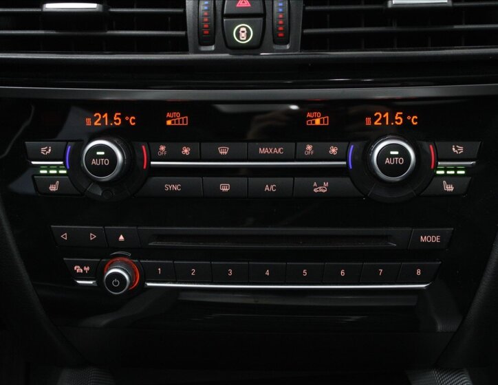 BMW X5 SUV / Terénní 3,0 l 280 kw