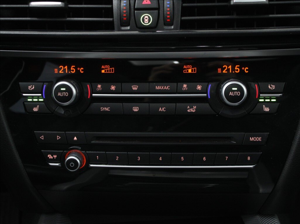 BMW X5 SUV / Terénní 3,0 l 280 kw