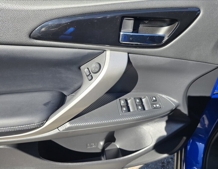 Mitsubishi Eclipse Cross CUV / Crossover 2,4 l 72 kw