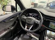 Audi SQ7 SUV / Terénní 4,0 l 373 kw
