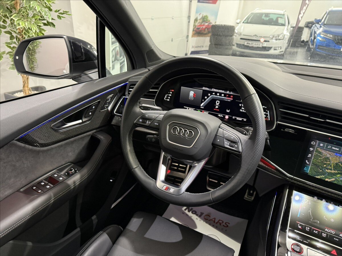 Audi SQ7 SUV / Terénní 4,0 l 373 kw