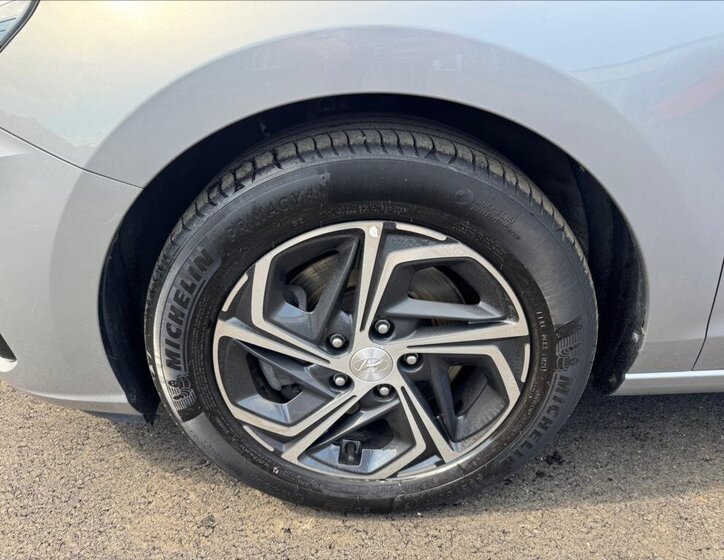 Hyundai i30 Hatchback 998,0 88 kw