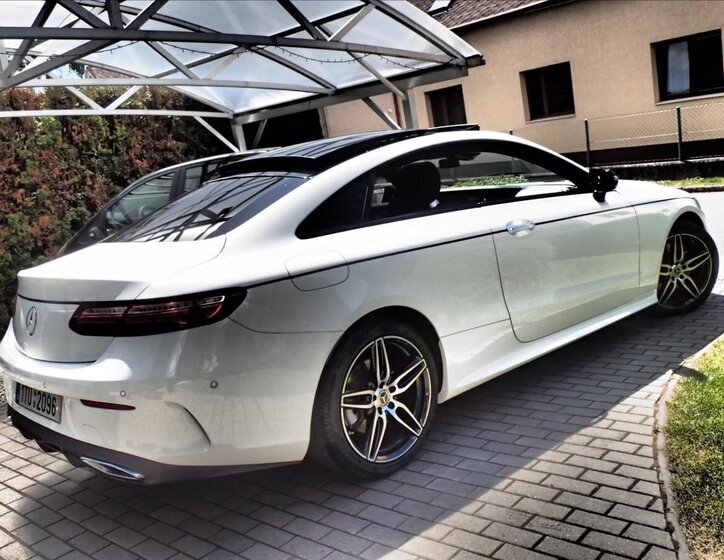 Mercedes-Benz Třídy E Kupé 2,9 l 250 kw