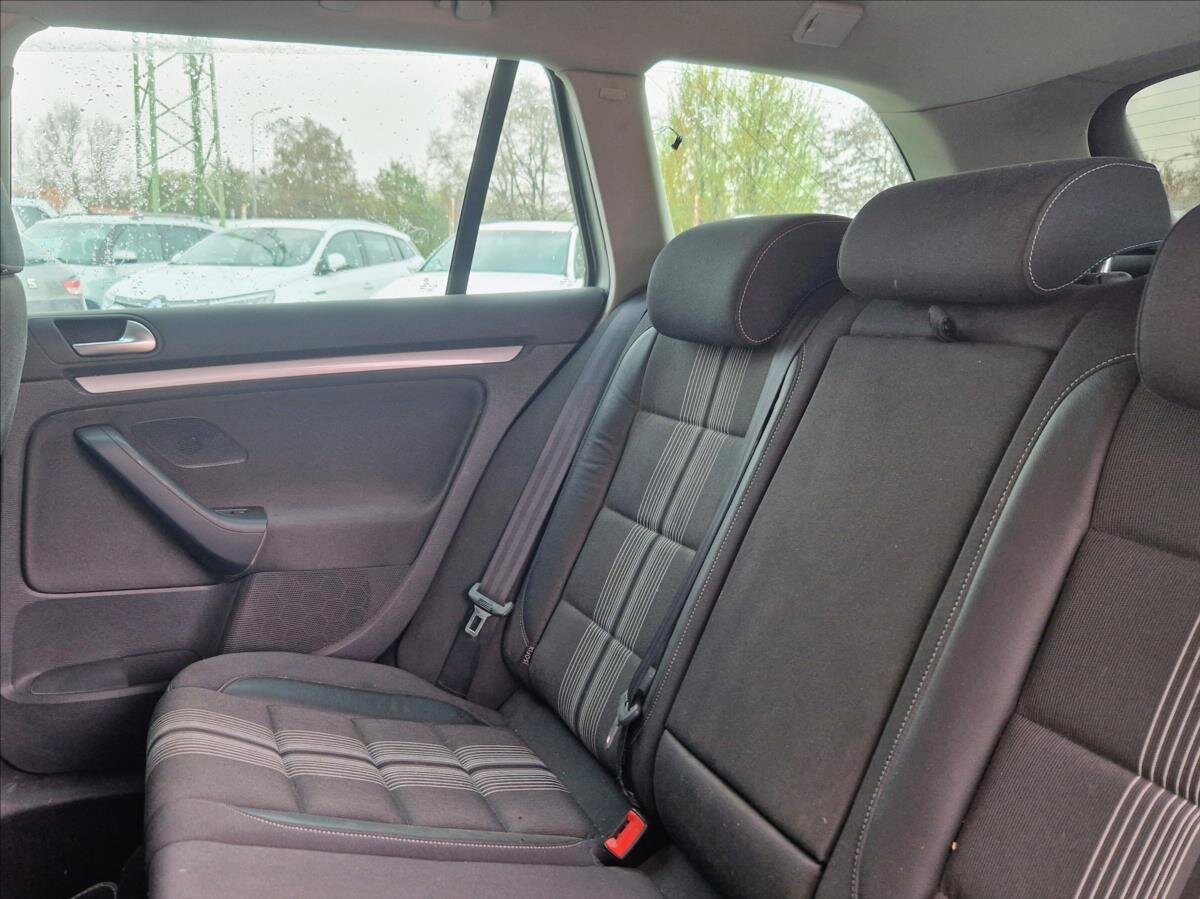 Volkswagen Golf Kombi 1,4 l 90 kw