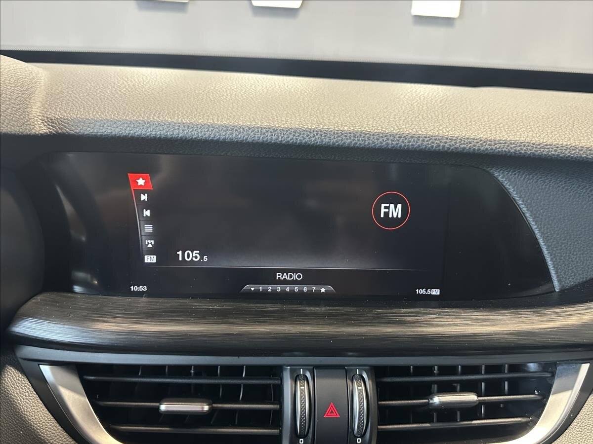 Alfa Romeo Stelvio SUV 2,1 l 154 kw