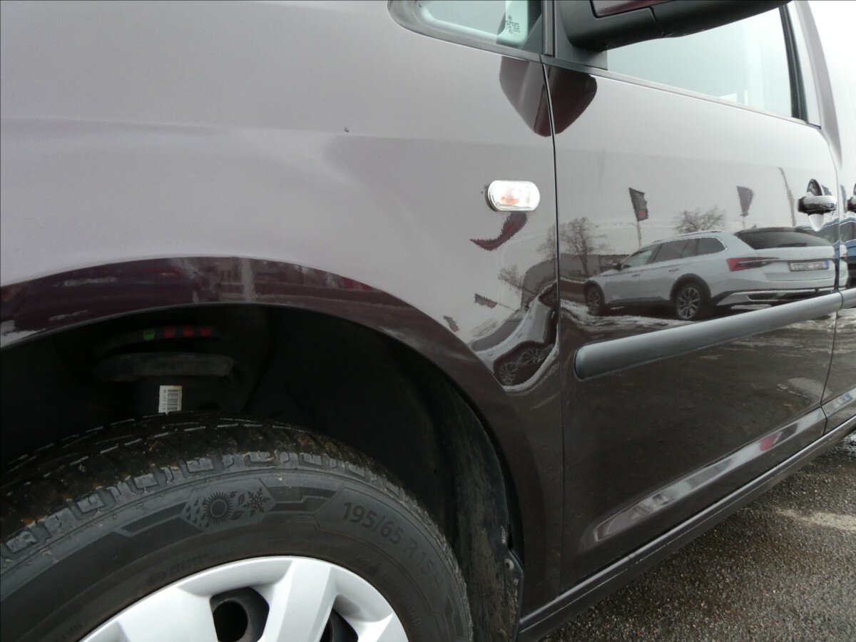 Volkswagen Caddy Kombi 1,6 l 75 kw