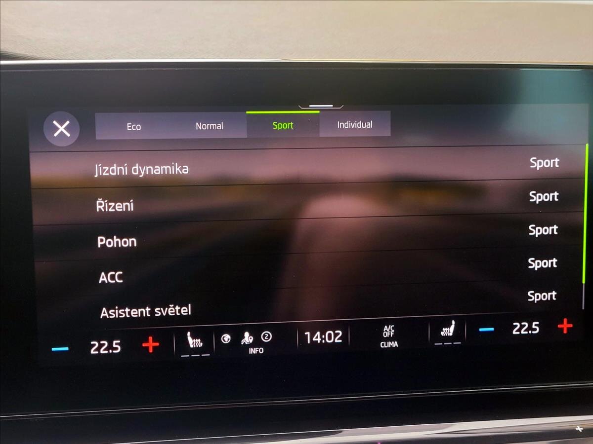 Škoda Octavia Kombi 1,5 l 110 kw