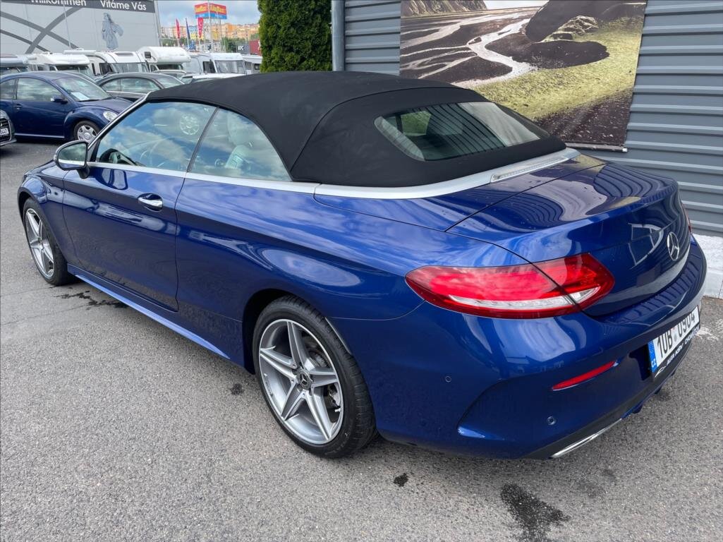 Mercedes-Benz Třídy C Kabriolet 2,1 l 125 kw