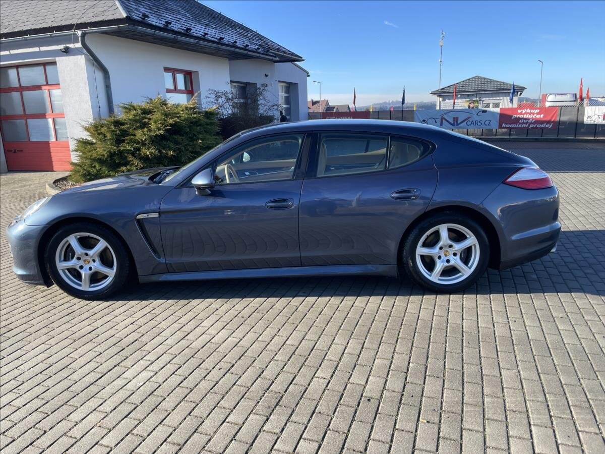 Porsche Panamera Hatchback 3,6 l 220 kw