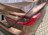 Toyota Camry Sedan / Limuzína 2,5 l 137 kw