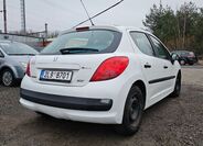 Peugeot 207 Hatchback 1,4 l 50 kw