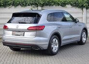 Volkswagen Touareg SUV / Terénní 3,0 l 210 kw