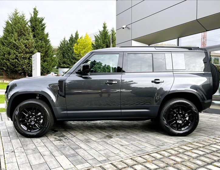 Land Rover Defender SUV 3,0 l 147 kw