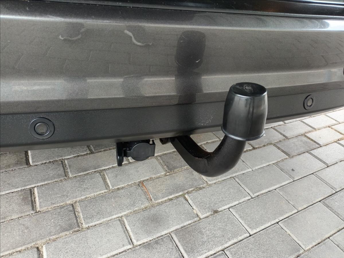 Ford Grand C-MAX MPV 1,5 l 110 kw