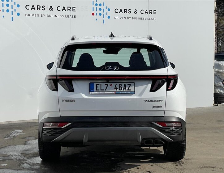 Hyundai Tucson SUV / Terénní 1,6 l 195 kw