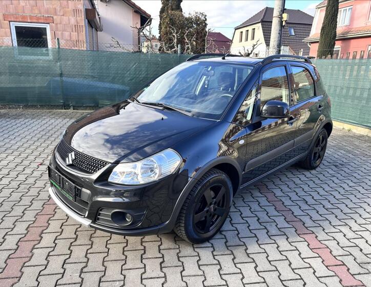 Suzuki SX4 9