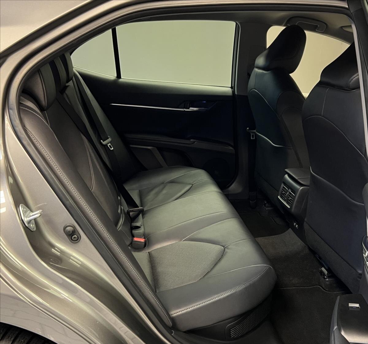 Toyota Camry Sedan 2,5 l 131 kw