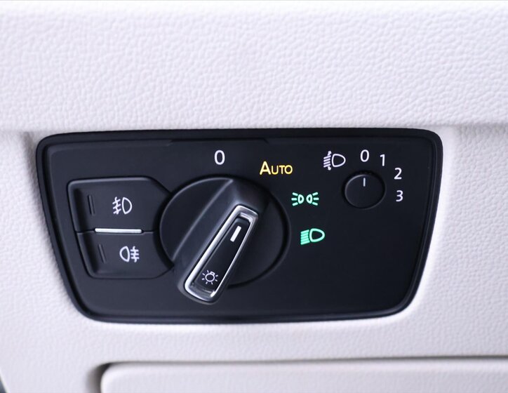 Volkswagen Passat Sedan 2,0 l 110 kw