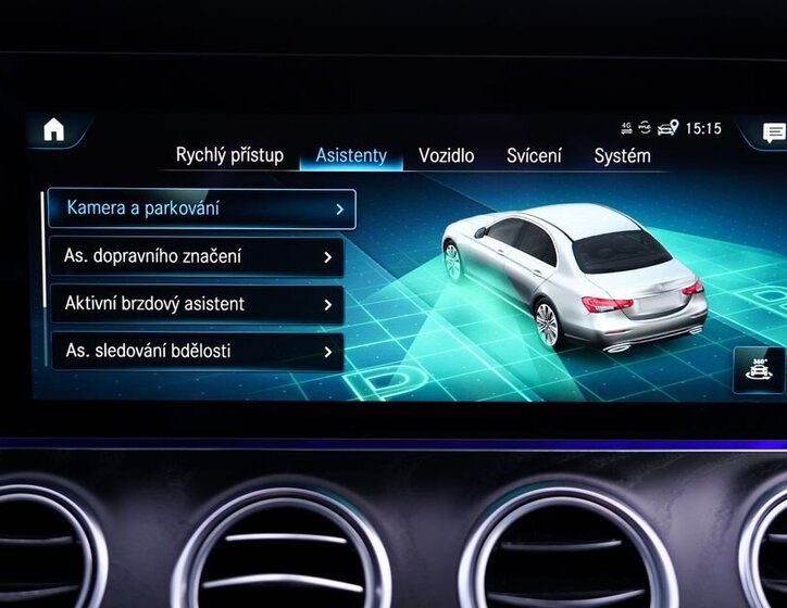 Mercedes-Benz Třídy E Sedan 2,0 l 143 kw