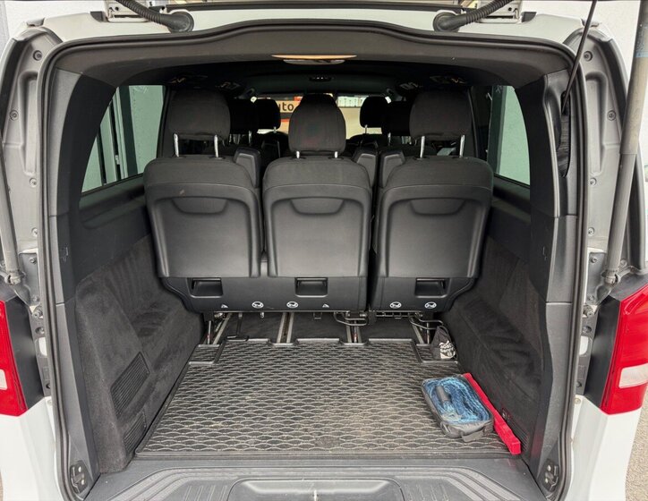 Mercedes-Benz Třídy V 26