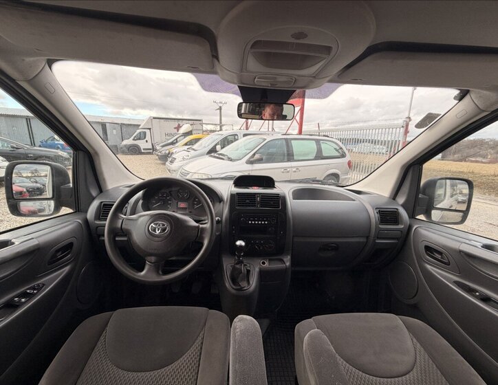 Peugeot Expert Tepee MPV 2,0 l 94 kw