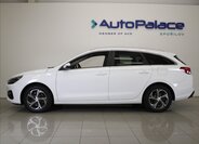 Hyundai i30 Kombi 1,6 l 85 kw
