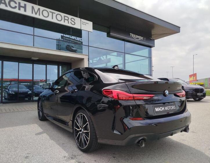 BMW Řada 2 11