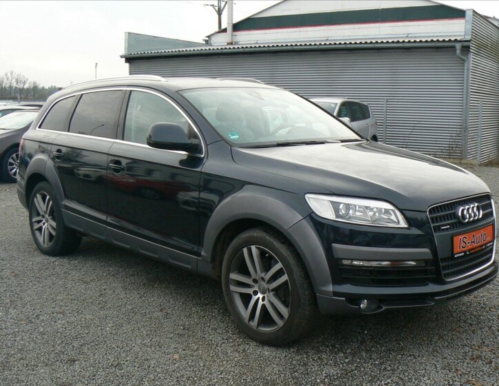 Audi Q7 SUV 3,0 l 176 kw