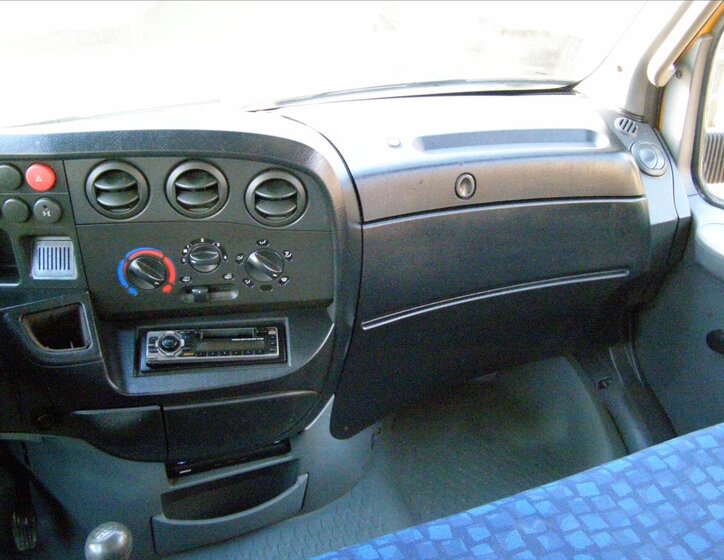 Iveco Daily Valník 2,8 l 107 kw