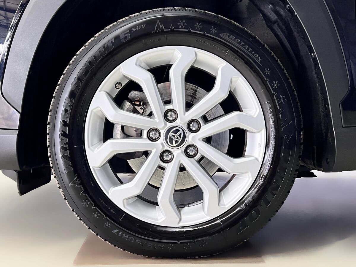 Toyota Corolla Cross SUV / Terénní 2,0 l 143 kw