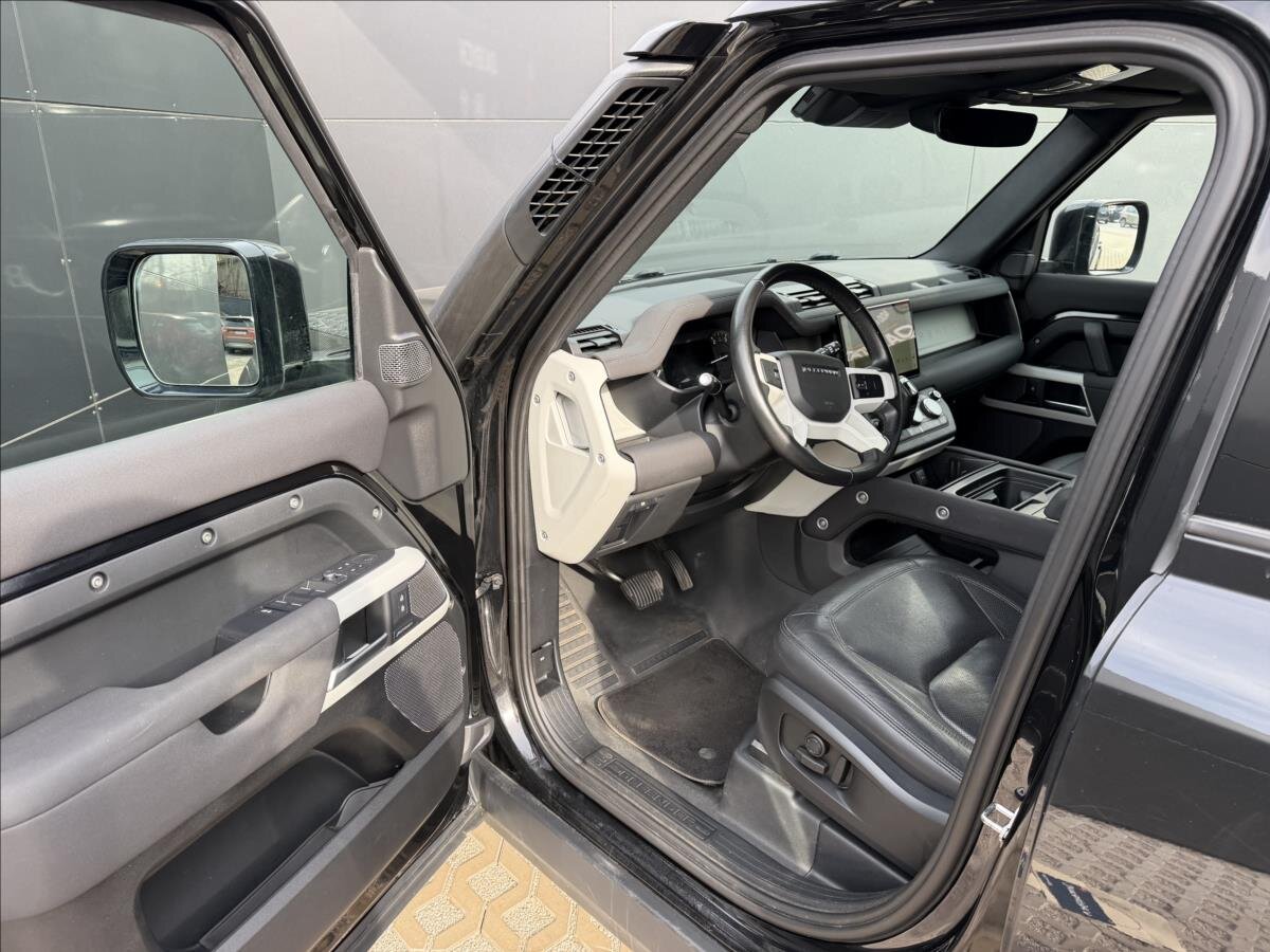 Land Rover Defender SUV / Terénní 3,0 l 221 kw