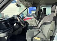 Ford Transit 19