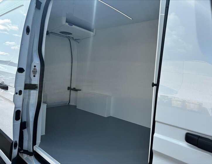 Nissan Interstar Ostatní 2,0 l 110 kw