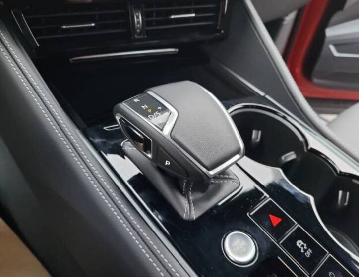 Volkswagen Touareg SUV 3,0 l 210 kw