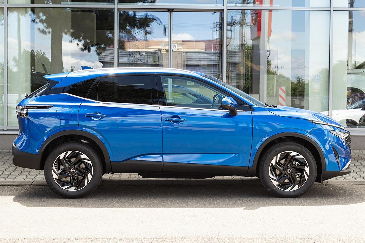 Nissan Qashqai SUV / Terénní 1,3 l 116 kw