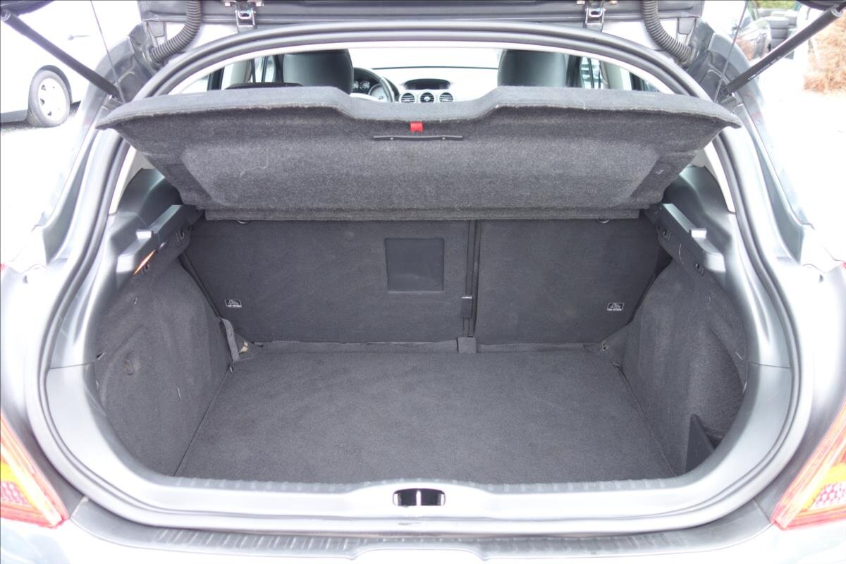 Peugeot 308 Hatchback 1,6 l 103 kw