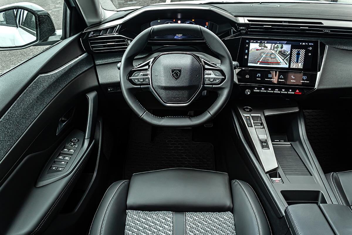 Peugeot 308 Kombi 1,2 l 107 kw