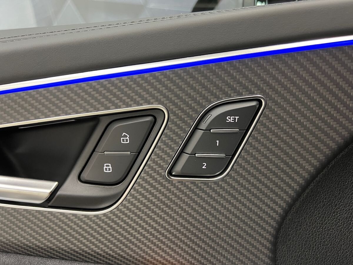 Audi RS Q8 SUV / Terénní 4,0 l 471 kw