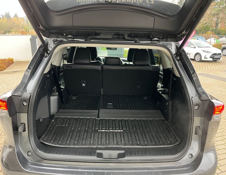 Toyota Highlander 33