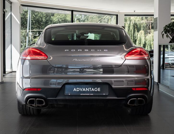 Porsche Panamera 3