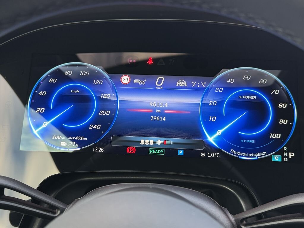 Mercedes-Benz EQE Sedan / Limuzína 0,0 300 kw