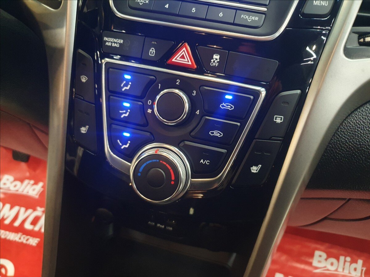 Hyundai i30 Kombi 1,6 l 88 kw