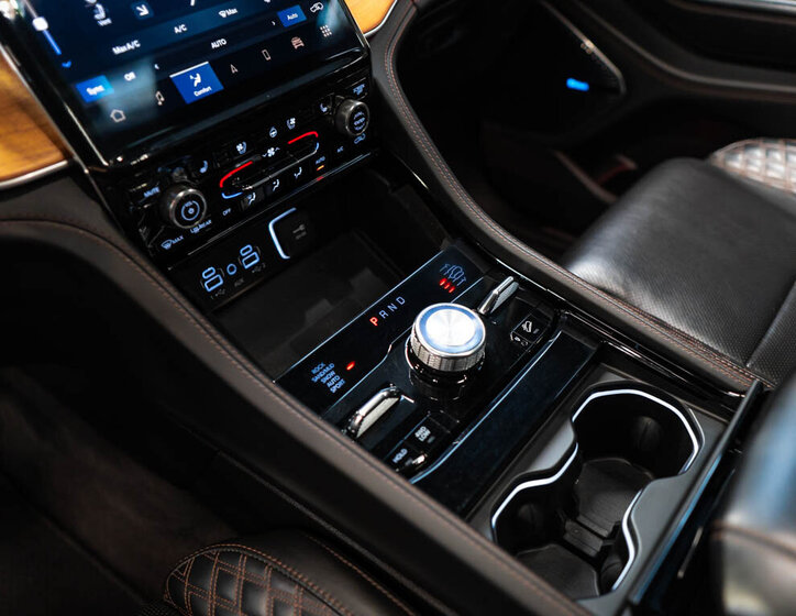 Jeep Grand Cherokee 30