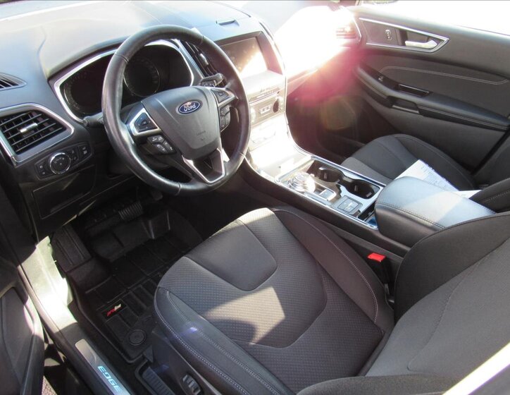 Ford Edge SUV / Terénní 2,0 l 175 kw