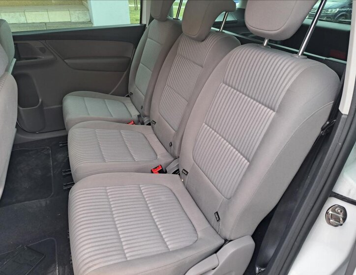 Seat Alhambra MPV 2,0 l 85 kw