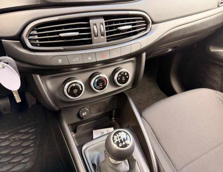 Fiat Tipo Sedan / Limuzína 1,6 l 96 kw