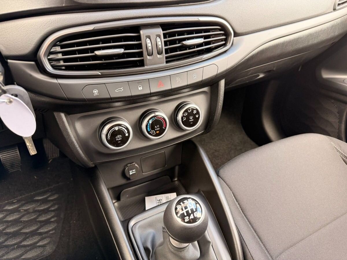 Fiat Tipo Sedan / Limuzína 1,6 l 96 kw