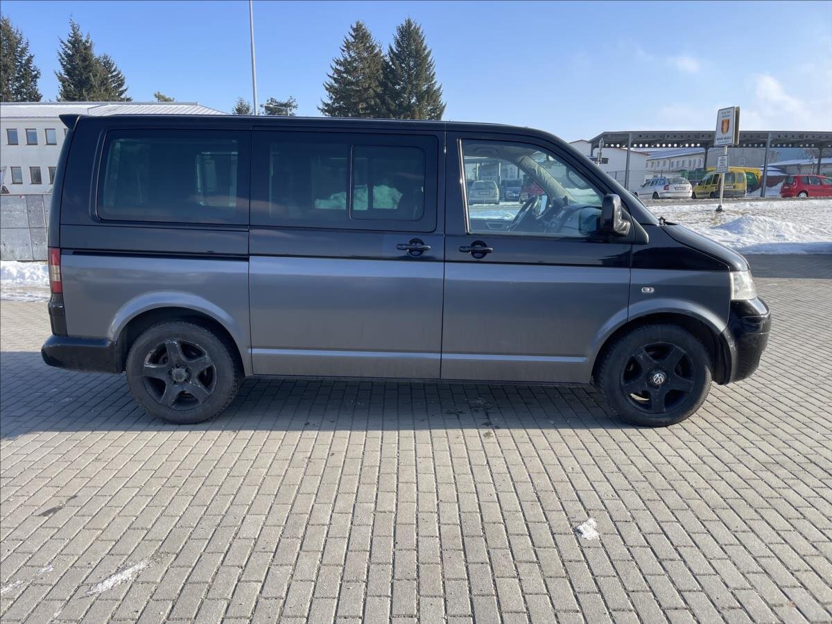 Volkswagen Multivan Kombi 2,5 l 128 kw