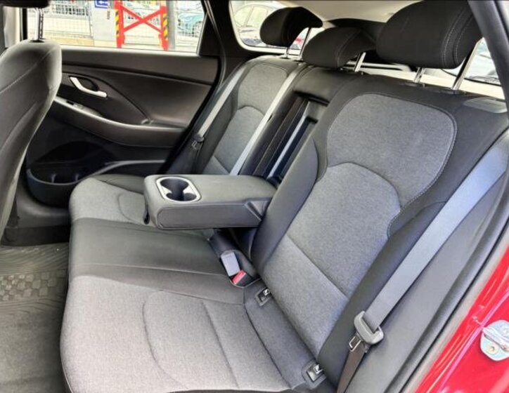 Hyundai i30 Kombi 1,5 l 117 kw