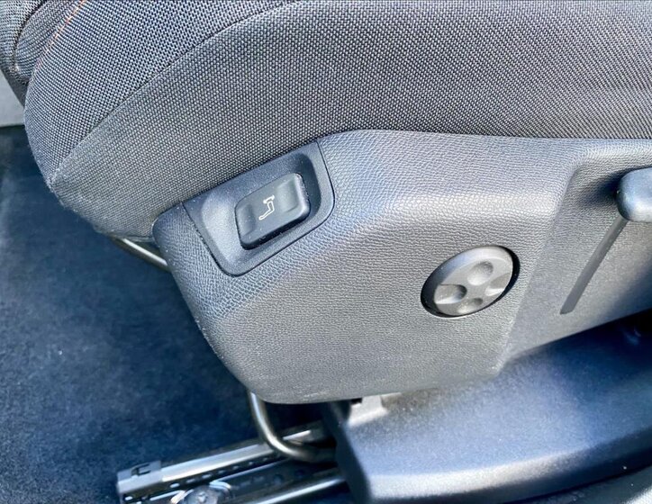 Peugeot 3008 SUV / Terénní 1,2 l 96 kw